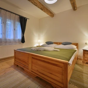 Rekonstrukce roubenky (14)